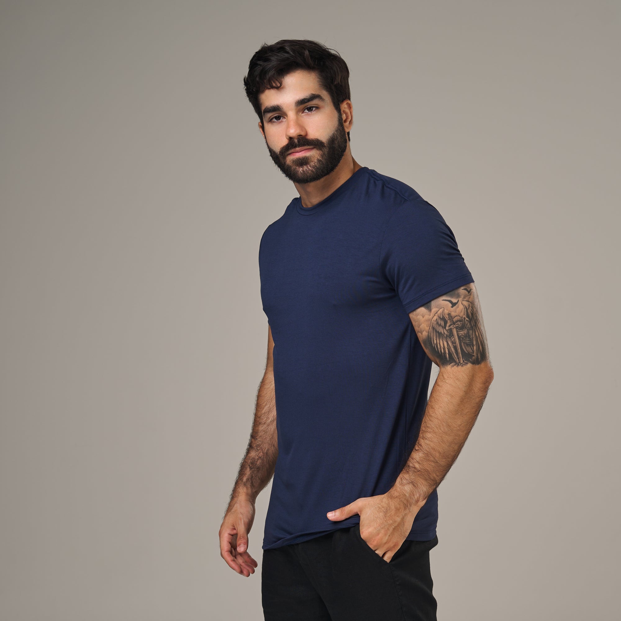 Camiseta Tech New Horizon Back Azul Marinho