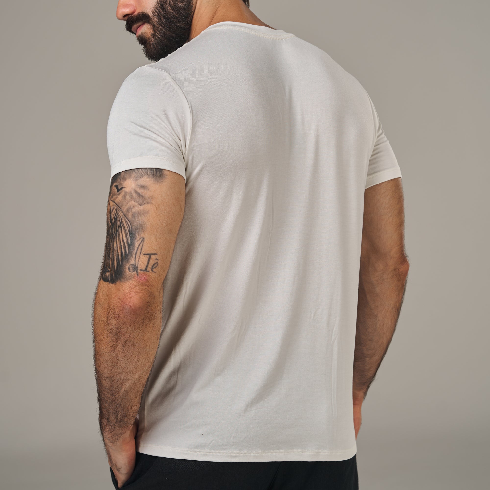 Camiseta Tech New Tenacity Off White