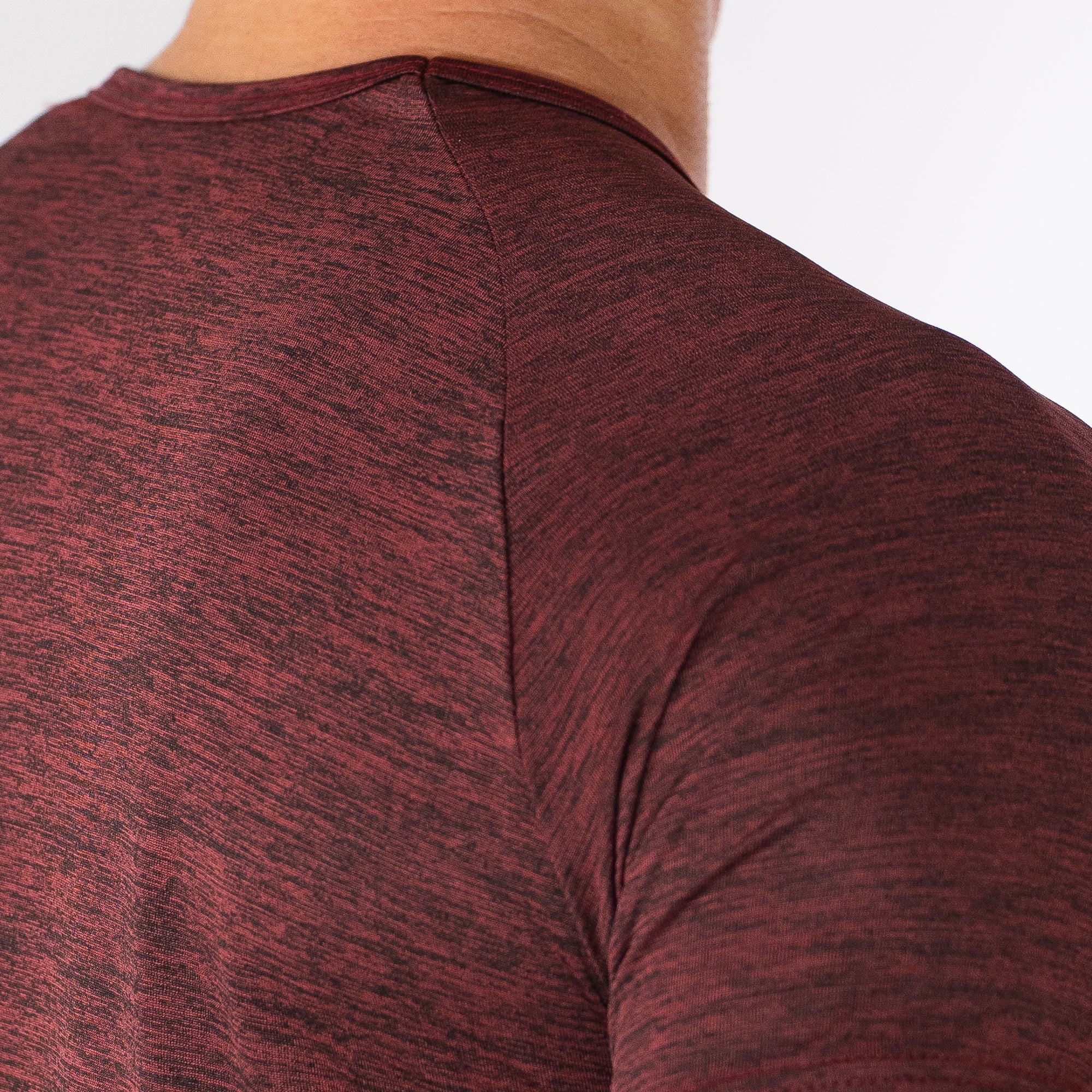 Camiseta Dry Fit Light Lupus Mescla Vinho