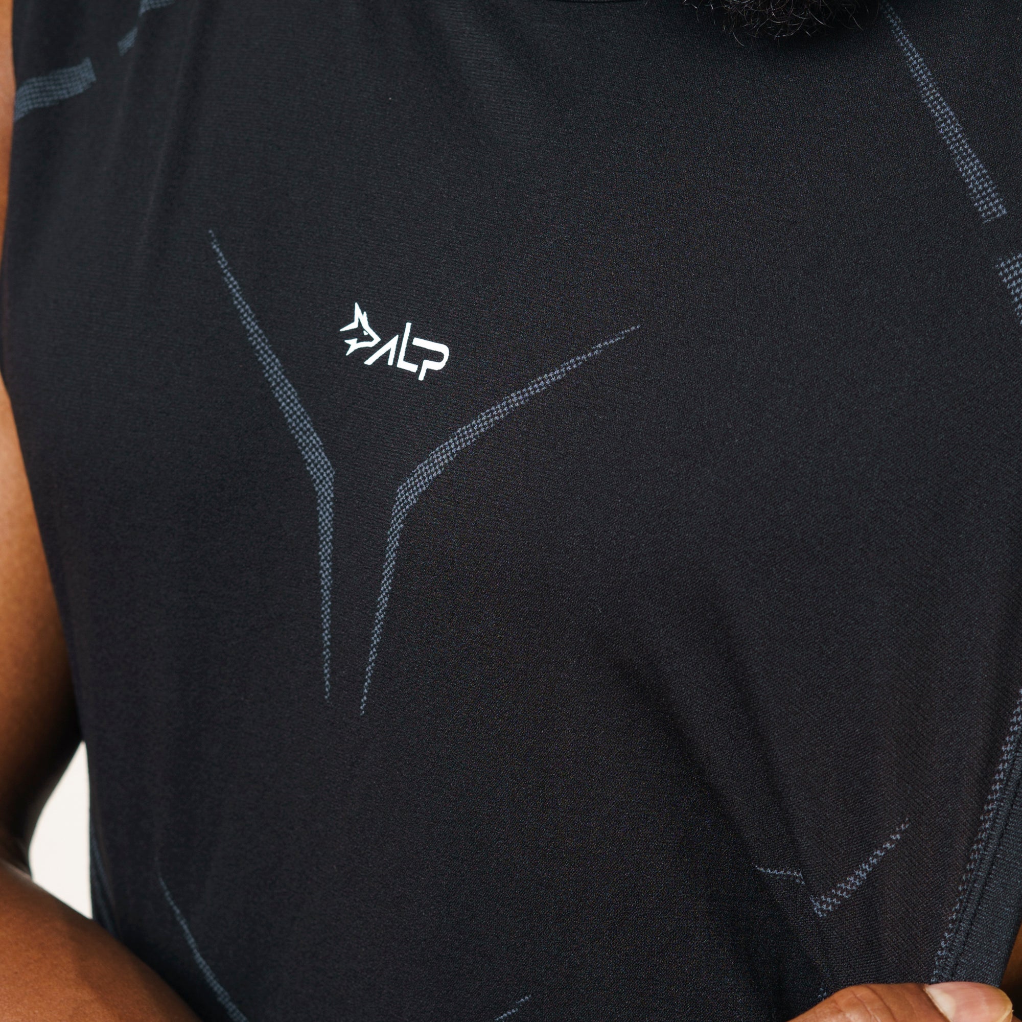 Regata Apex Dry Tank Preto - Sem Costura