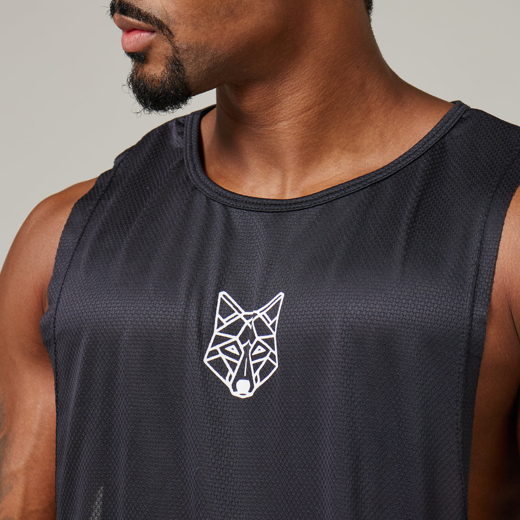 Regata Machão Dry Fit Lobo Geométrico Preto