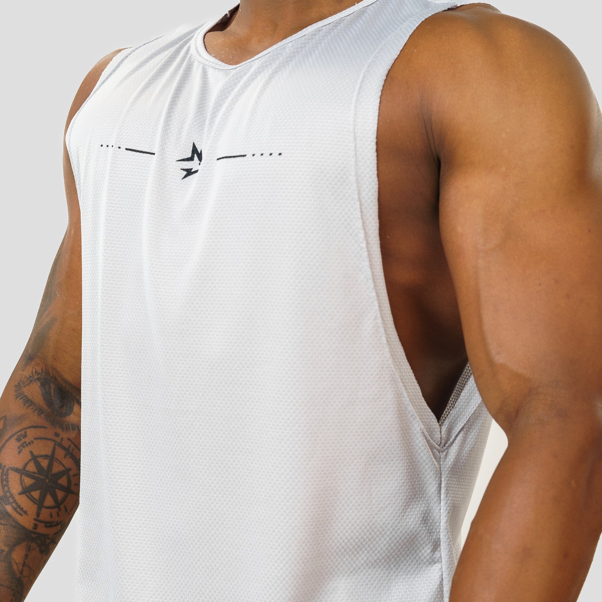 Regata Machão Dry Fit Lupus Core Cinza Névoa