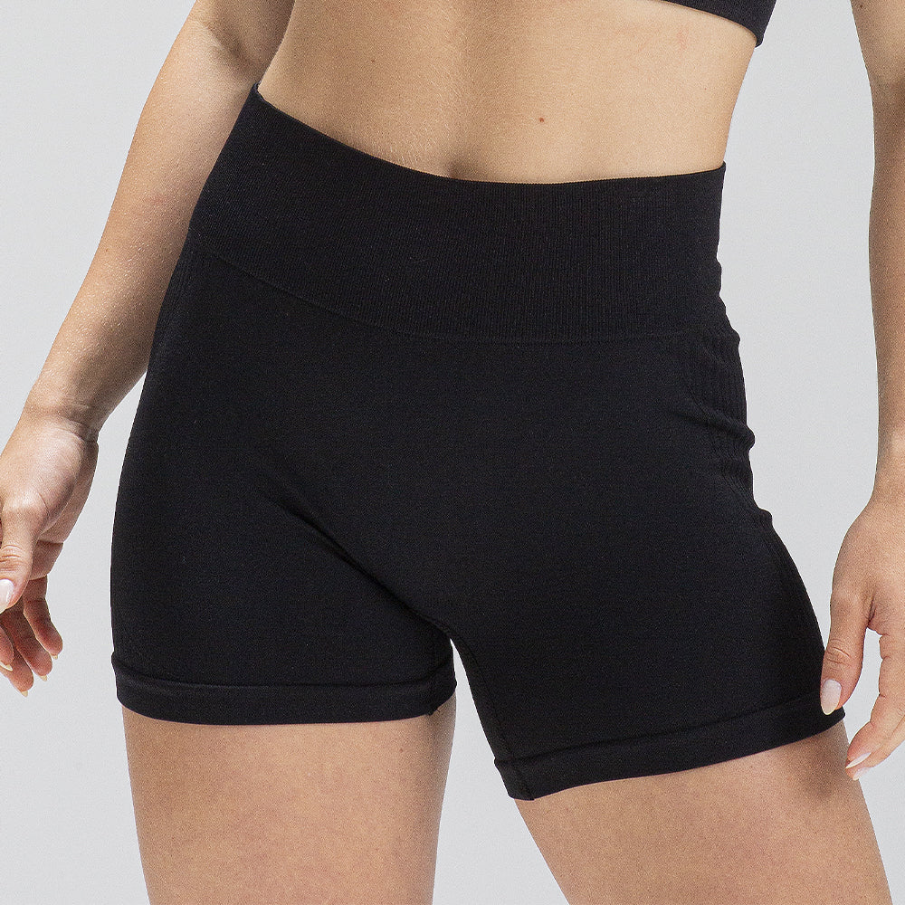 Short Seamless Preto Alpha Co