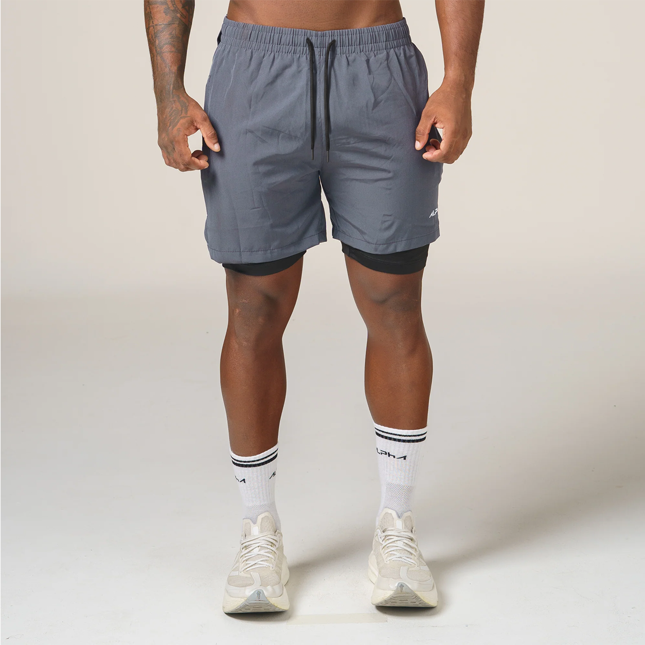 Short de Compressão Dry Fit Chumbo Bolso Ziper - Fluid