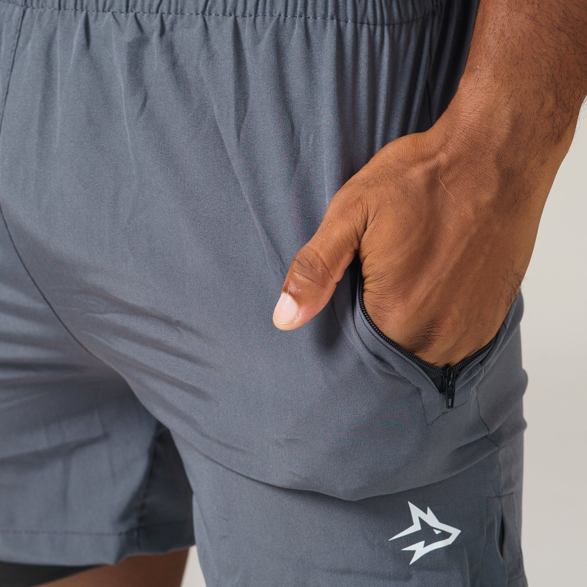 Short de Compressão Dry Fit Chumbo Bolso Ziper - Lupus