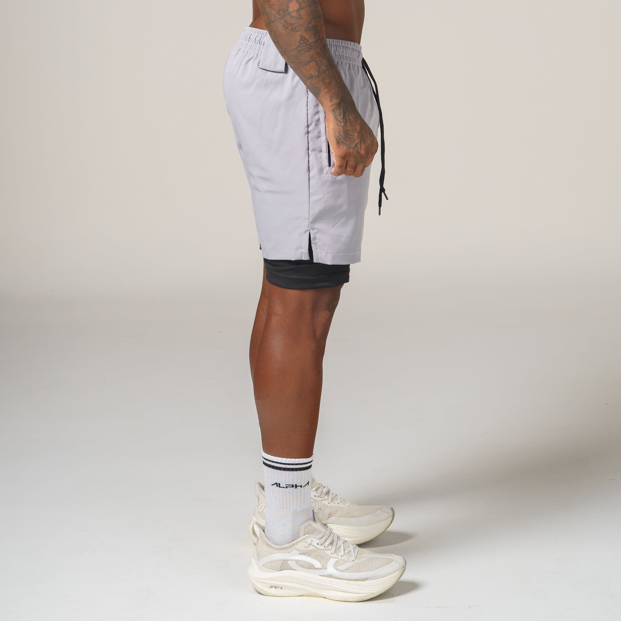 Short de Compressão Dry Fit Cinza Bolso Zíper - Lupus