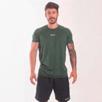 Kit Performance Masculino: Camisetas Dry Fit + Bermudas Esportivas