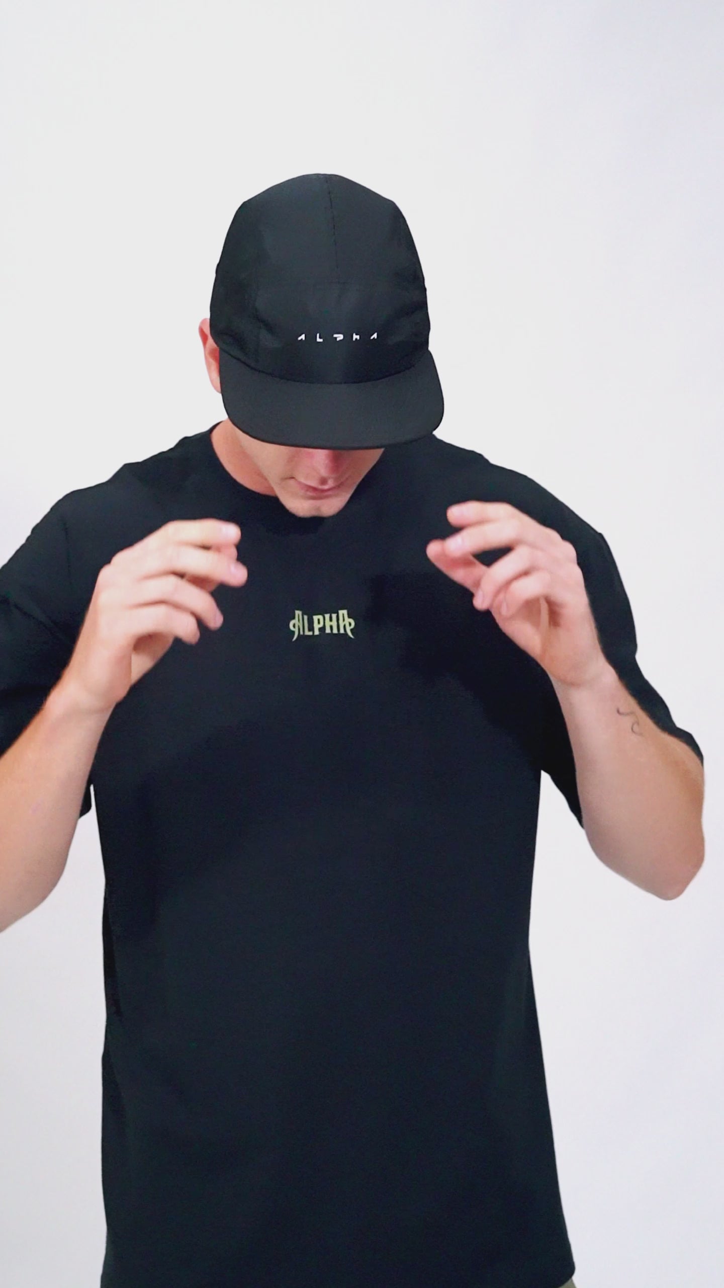 Boné Five Panel Preto Horizon
